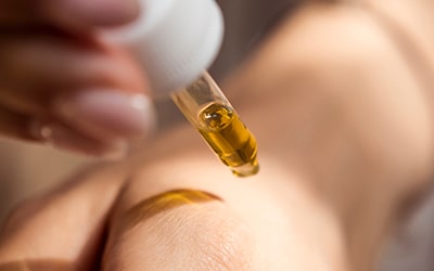 CBD auf Haut
