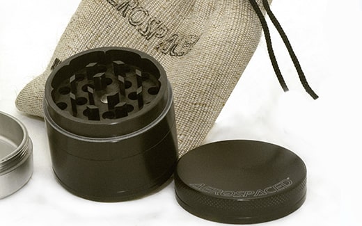 Grinder für Kräuter und Heilpflanzen