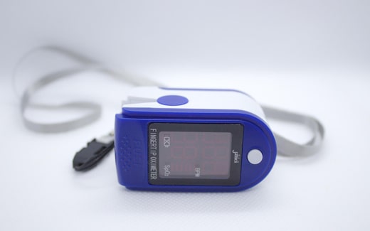 Pulsoxymeter zur Überwachung des Gesundheitszustandes Pulsoxymeter zur Überwachung des Gesundheitszustandes